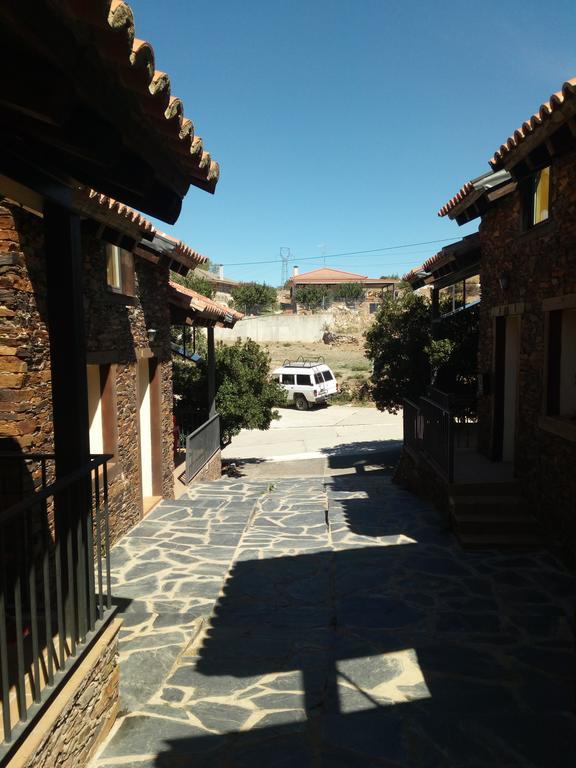 El Egio Guest House Cervera de Buitrago Exterior photo