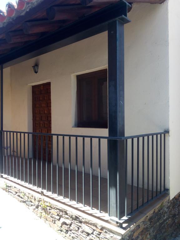 El Egio Guest House Cervera de Buitrago Exterior photo